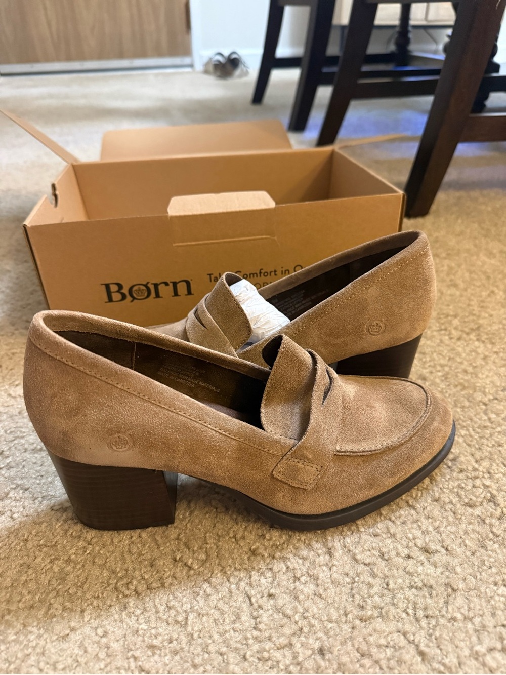 BORN  Suede Tan Chunky Heel Loafers Sz 9